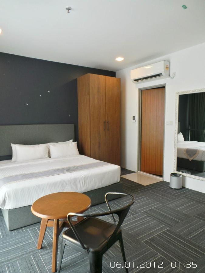 We Hotel Langkawi Kuah Exterior photo