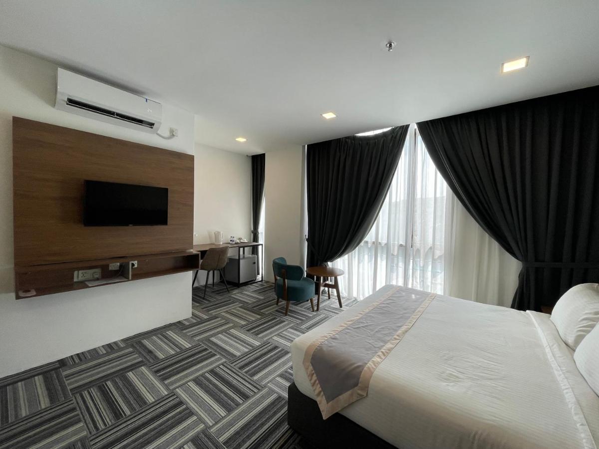 We Hotel Langkawi Kuah Exterior photo